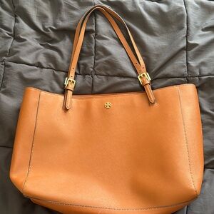 Tory Burch leather purse